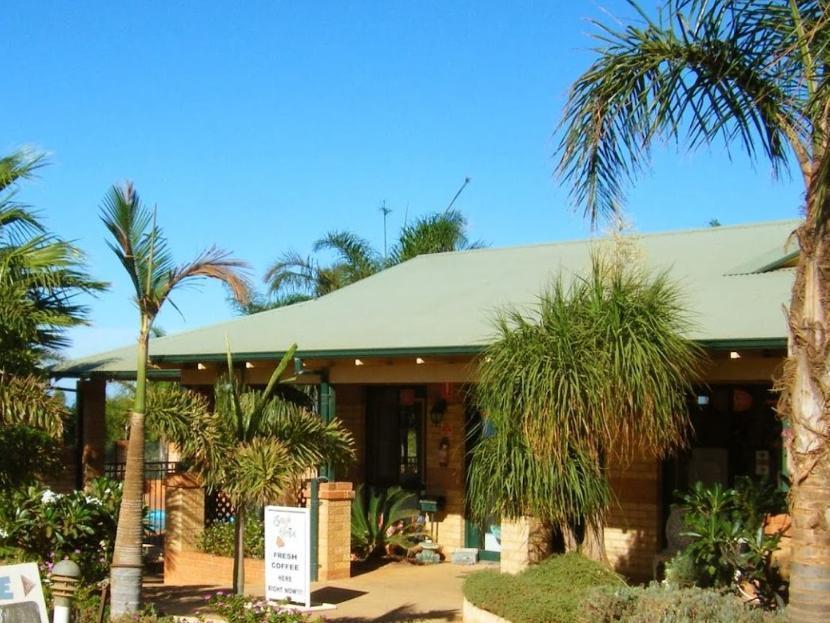 德拉蒙德湾假日公园酒店 Drummond Cove 外观 照片